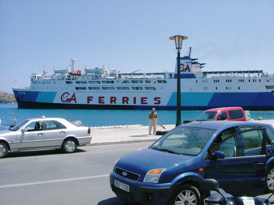 A ferry leaving Volos